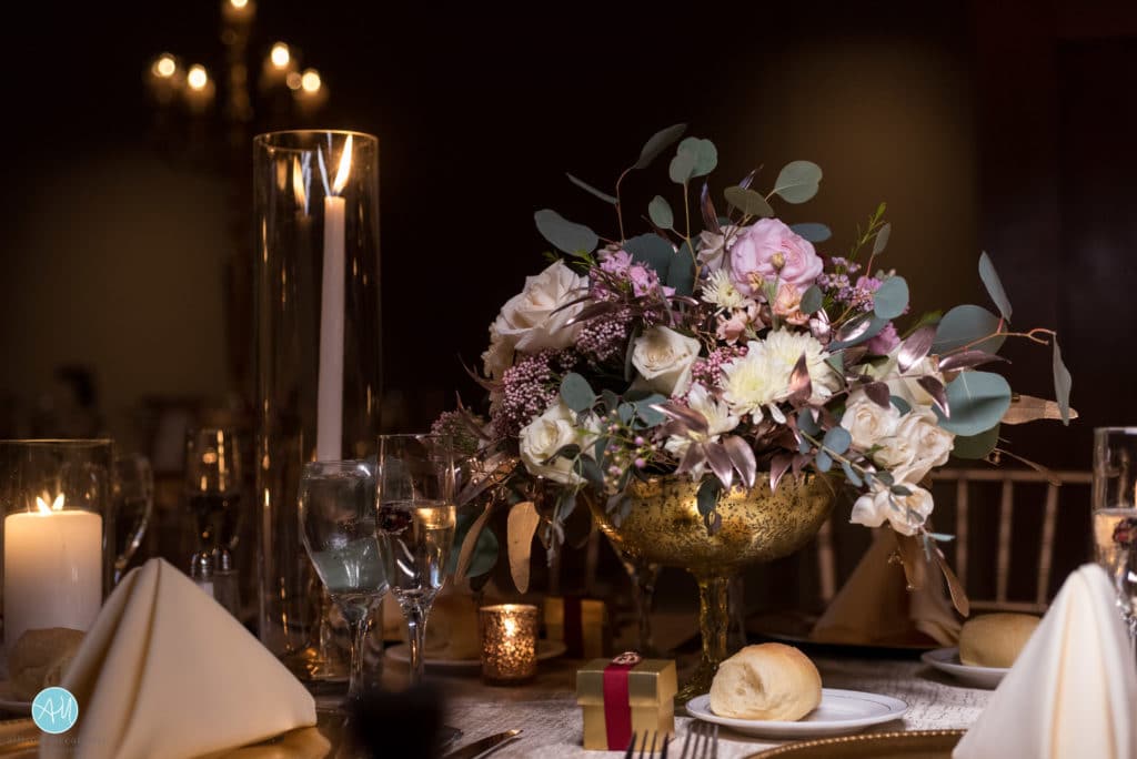 wedding table flower arrangements
