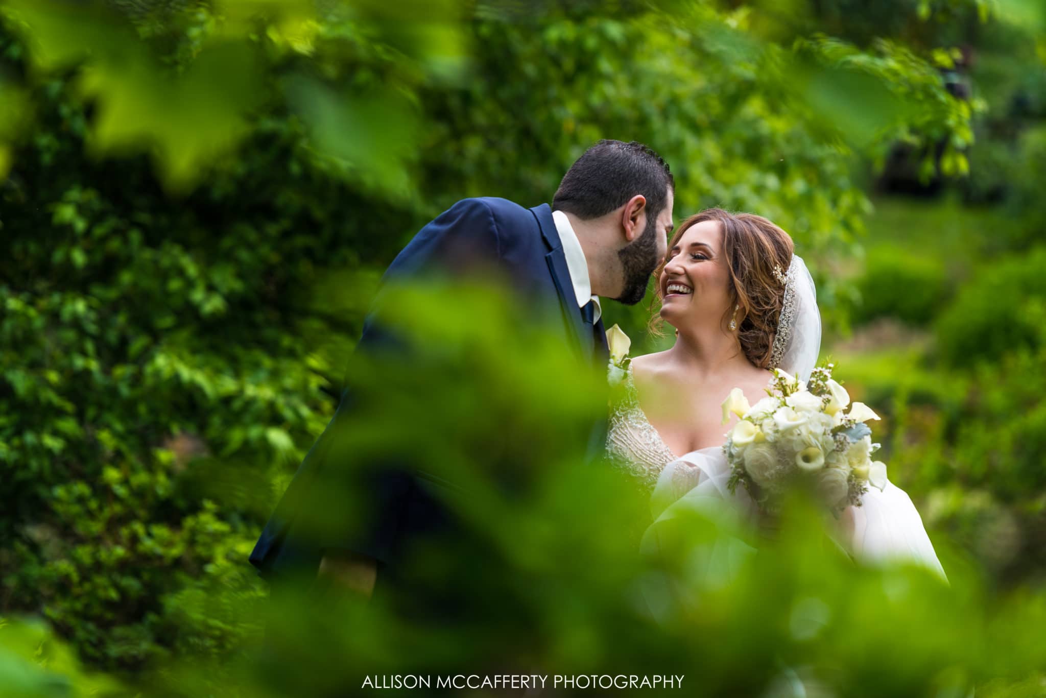 Spring wedding at Reeves-Reed Arboretum